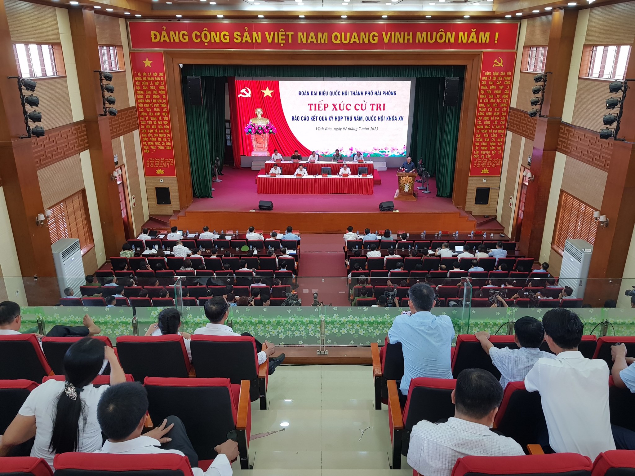 anh tin bai